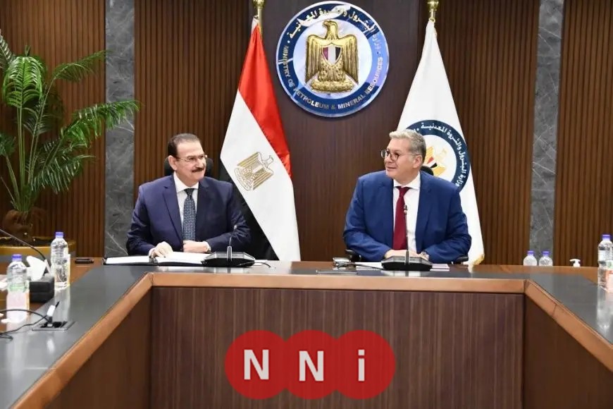وزير البترول يناقش مستجدات مشروع حامض الفوسفوريك بأبوطرطور مع المستثمرين