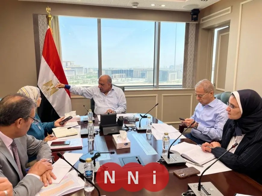 وزير الكهرباء يؤكد استقرار الشبكة ويعزز الاستعدادات توقعاً لظروف المنطقة