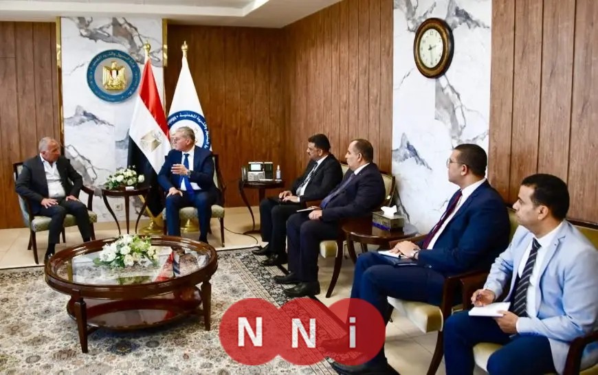 وزير البترول يناقش مع مجموعة السويدي إليكتريك تعزيز التعاون في مجالي الطاقة والتعدين