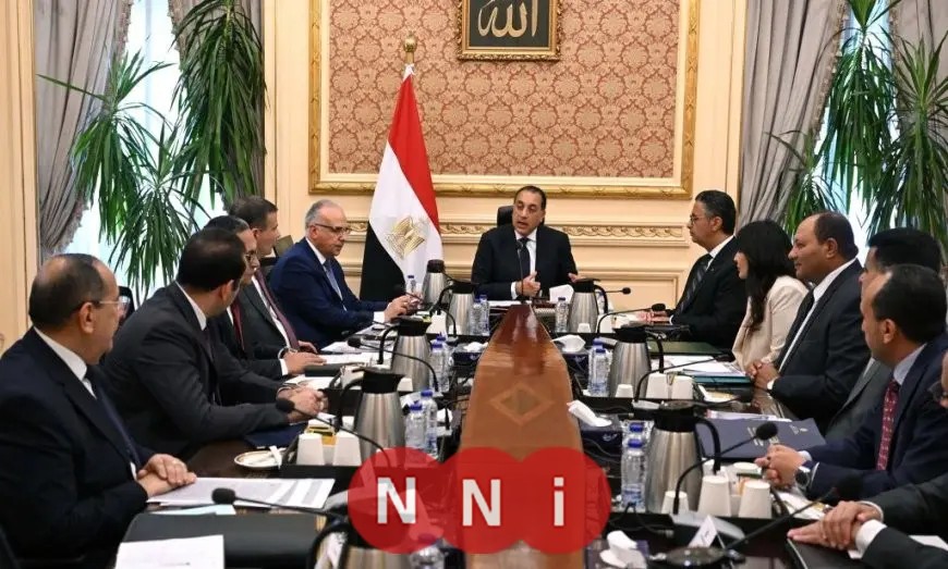 رئيس الوزراء يتابع تطورات نظام الري لزراعة قصب السكر مع الوزارات المعنية