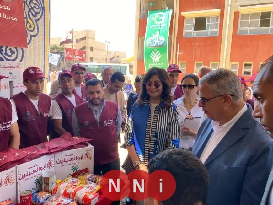 مؤسسة أبو العينين للعمل الاجتماعي والثقافي تساهم في قافلة “إيد واحدة” بإسكندرية