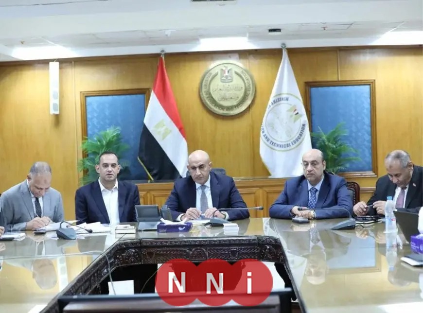 وزير التعليم يؤكد ضرورة الالتزام التام بالتعليمات لضمان انتظام سير امتحانات الثانوية العامة