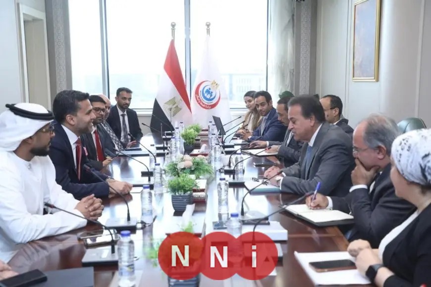 عبد الغفار يستعرض فرص الاستثمار في القطاع الصحي وتوطين الصناعات الطبية في مصر