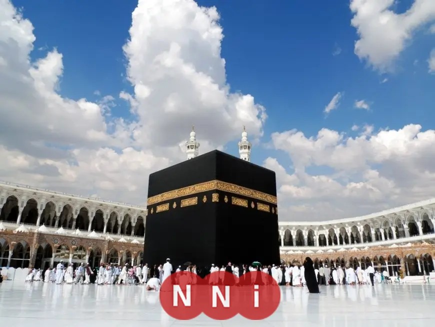 وزارة السياحة تضع 8 ضوابط تنظيمية لموسم العمرة 1447 هـ