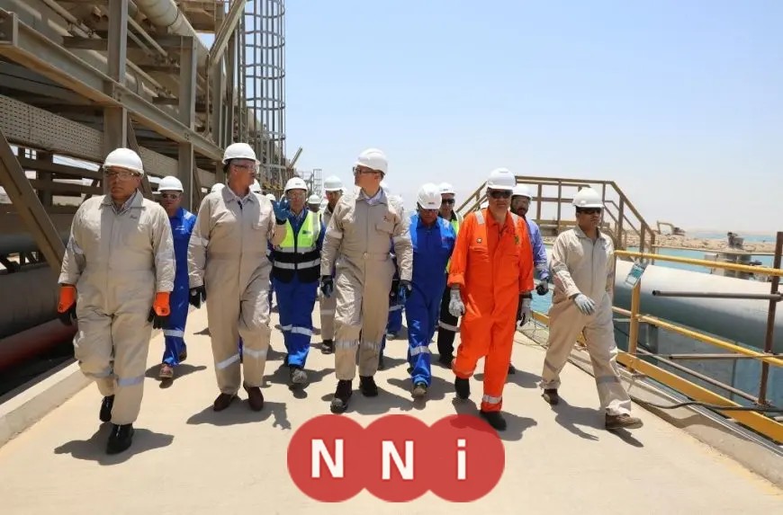 وزير البترول يتفقد استعدادات وتجهيزات ميناء سونكر لاستقبال سفينة “Energos Power”