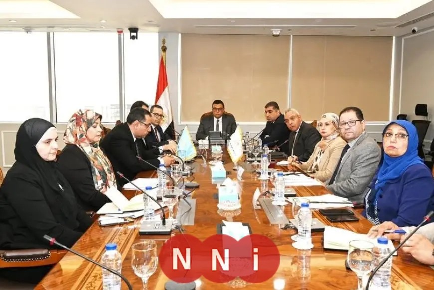 وزير الإسكان يراقب تقدم الاستراتيجية الوطنية للعمران والبناء الأخضر المستدام