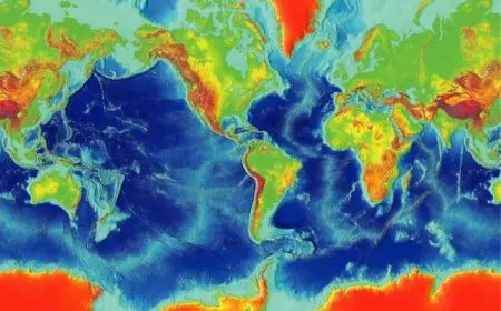 موجة من الزلازل وارتفاع درجات حرارة المياه.. معهد الفلك يوضح أحداث البحر المتوسط