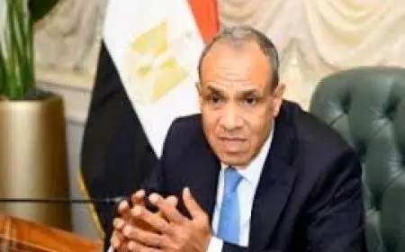 وزير الخارجية يتناول مع نظيره الدنماركي العلاقات الثنائية والقضايا الإقليمية