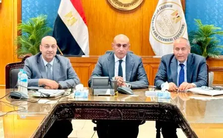 وزير التعليم يأمر بتعزيز مراقبة الكاميرات وتوزيع كتيبات المفاهيم خلال امتحانات الثانوية العامة