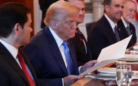 ترامب يهدد بفرض رسوم على دول البريكس ويطالب باستقالة رئيس الاحتياطي الفيدرالي