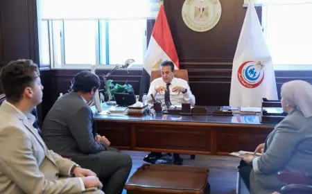 وزير الصحة يراقب مؤشرات الأداء في مستشفى العلمين النموذجي