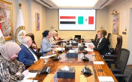 وزيرة البيئة تتناقش مع سفيرة المكسيك في تعزيز أوجه التعاون