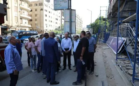 محافظ القاهرة يزور محيط سنترال رمسيس لمتابعة بدء إعادة تأهيل المبنى