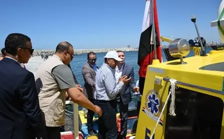 رئيس الوزراء يشهد دخول أول لنش إسعاف بحري إلى الخدمة في محافظة الإسكندرية