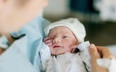 تحذيرات بشأن الولادة القيصرية لأسباب غير طبية: تهديد لصحة الطفل