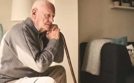 تحدي كبار السن: هل هو مرض أم وسيلة لجذب الانتباه؟