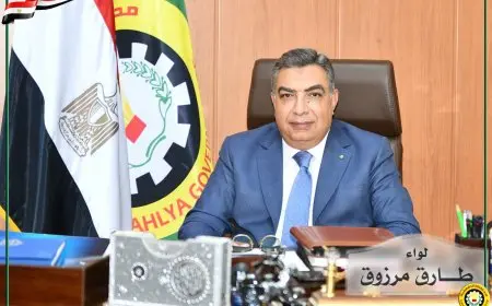 محافظ الدقهلية يبارك للمتعلمين الأوائل في الثانوية العامة من أبناء المحافظة عبر الهاتف