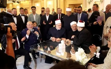 وزير الأوقاف السابق يحيي حفل زفاف ابنته بحضور شخصيات بارزة وقادة المجتمع