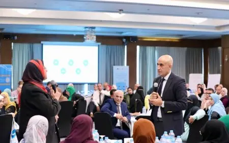 وزير التعليم يطلق البرنامج التدريبي الشامل لمعلمي اللغة العربية حول المناهج المطورة