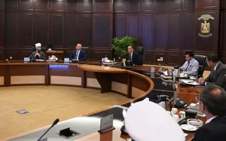 رئيس الوزراء يراقب الخطوات المتبعة لمواجهة حوادث الطريق الدائري الإقليمي