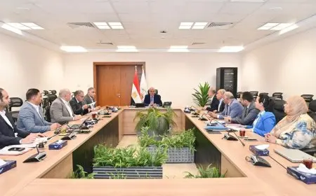 وزير الري يراقب سير أعمال مصلحة الميكانيكا والكهرباء وموقف إعداد خطة إدارة وصيانة محطات الرفع