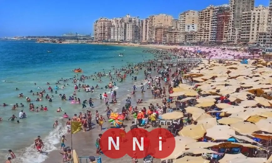 الإسكندرية تضع إجراءات جديدة لحماية رواد الشواطئ