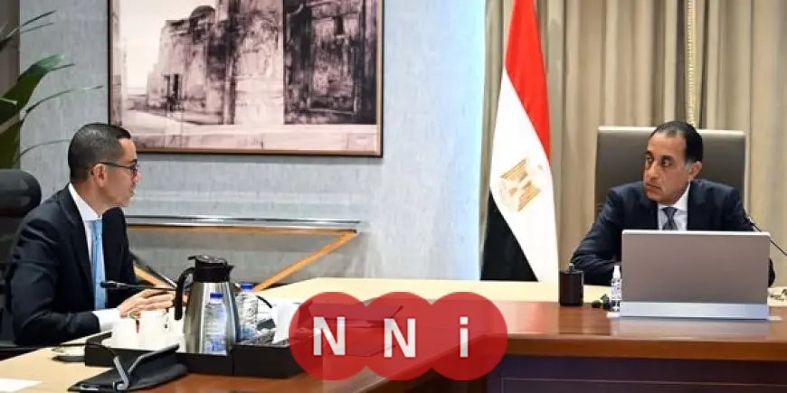 رئيس الوزراء يستعرض مع وزير الاستثمار مجموعة من ملفات العمل