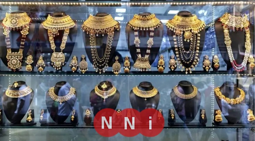 أسعار الذهب تتراجع في محلات الصاغة.. عيار 18 بسعر 3981 جنيهًا