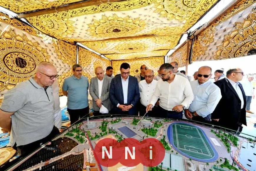 وزير الإسكان يقوم بزيارة وحدات سكن لكل المصريين ومحطة مياه في مدينة أكتوبر الجديدة