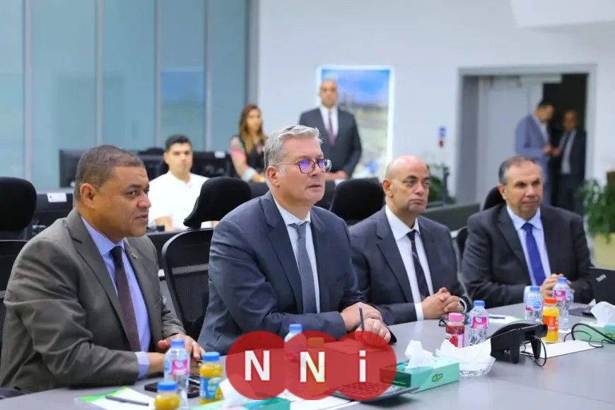 وزير البترول يزور مركز التحكم الرئيسي للشبكة القومية للغازات الطبيعية ناتا التابع لشركة جاسكو