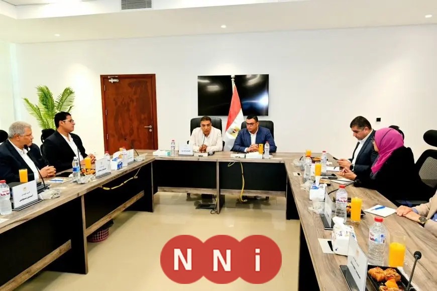 وزير الإسكان ومحافظ الدقهلية يراجعان سير العمل في مشروعات المنصورة الجديدة