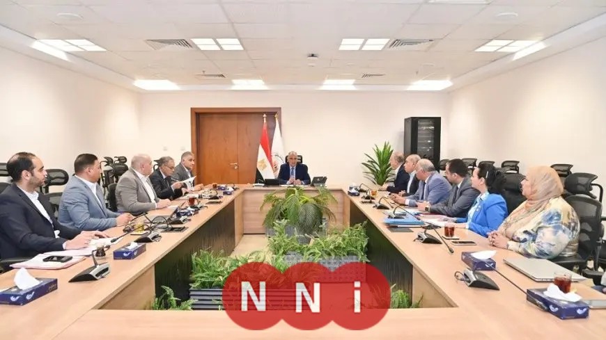 وزير الري يراقب سير أعمال مصلحة الميكانيكا والكهرباء وموقف إعداد خطة إدارة وصيانة محطات الرفع