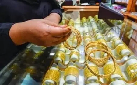 عيار 21 الآن متاح للبيع والشراء.. سعر الذهب مفاجأة جديدة اليوم الإثنين 4 أغسطس 2025