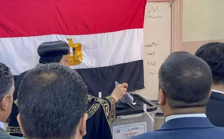 البابا تواضروس يشارك في التصويت لانتخابات مجلس الشيوخ 2025