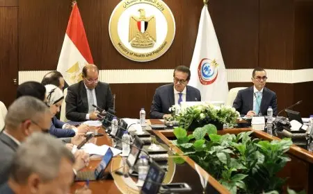 وزير الصحة يقود اجتماعًا لمتابعة تطورات ملف المساهمة التكافلية في نظام التأمين الصحي الشامل