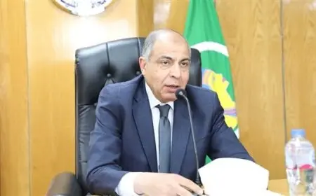 محافظ المنيا: المعلم سيبقى رمزًا للعطاء وصانعًا للأجيال