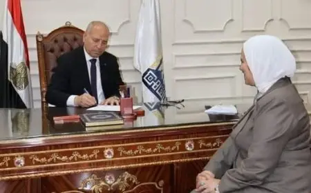 محافظ القاهرة يتDiscuss مع وكيل تعليم العاصمة سبل تحسين الخدمات المقدمة للطلاب