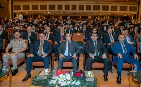وزير الدولة للإنتاج الحربي يشارك في حفل تخرج دفعة جديدة من الأكاديمية المصرية للهندسة والتكنولوجيا المتقدمة