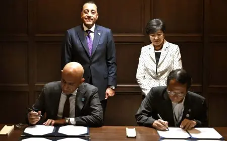 رئيس الوزراء يشهد توقيع مذكرتي تفاهم بين وزارة التربية والتعليم وحكومة طوكيو لتعزيز التعاون