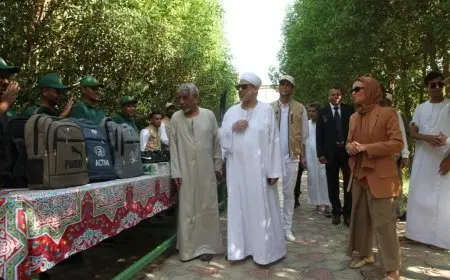 «الطيب» يحتفل مع التلاميذ بإطلاق بيت الزكاة والصدقات حملة «إلى المدرسة»