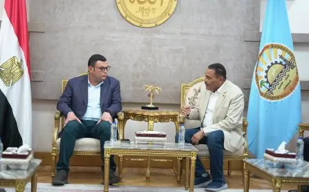 وزير الإسكان يتفقد مشروعات محافظة مطروح