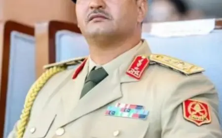 رئيس أركان حرب القوات المسلحة يهنئ خالد حفتر بتعيينه رئيساً للأركان العامة للجيش الليبي.