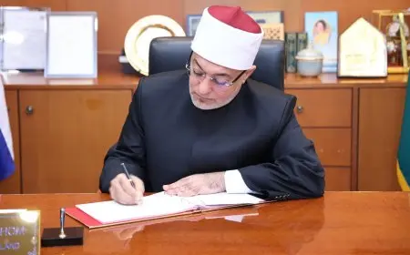 مفتي الجمهورية يلتقي بفضيلة شيخ الإسلام في تايلاند ويعقد اجتماعاً مع أعضاء هيئة كبار العلماء