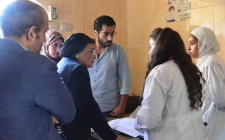نائب وزير الصحة يزور مستشفى طهطا العام والوحدات الصحية بسوهاج