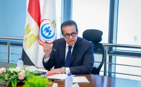 نائب رئيس مجلس الوزراء ووزير الصحة يبحث مستجدات تكليف أعضاء المهن الصحية