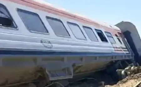 حادث قطار في مطروح: الصحة تعلن عن 54 مصابًا و3 وفيات وتوفير كامل للرعاية الطبية