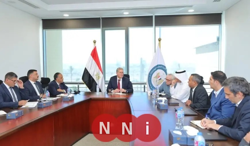 وزير البترول يناقش مع شركات دولية سُبُل تنفيذ مشروع المسح الجوي لتحديث بيانات الثروات المعدنية