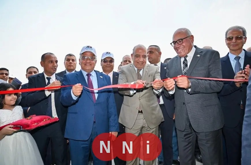 رئيس الهيئة العربية ووزير الكهرباء يفتتحان خط إنتاج أبراج الكهرباء عالية وفائقة الجهد بمصنع الطائرات