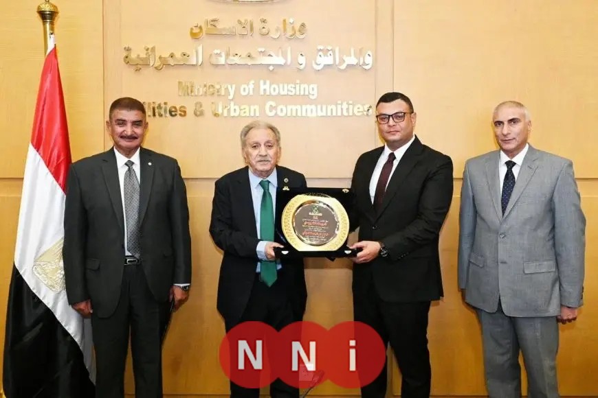 وزير الإسكان يوقع بروتوكول تعاون مع اتحاد المهندسين العرب لتصدير العقار المصري