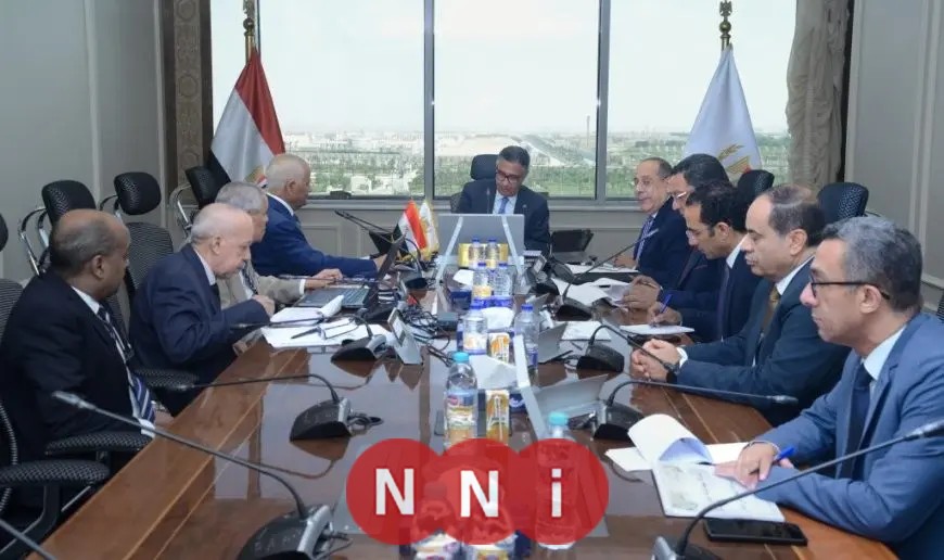 اجتماع وزير التموين برؤساء شركات المطاحن لمتابعة تطوير نظام الطحن وتعزيز الأمن الغذائي